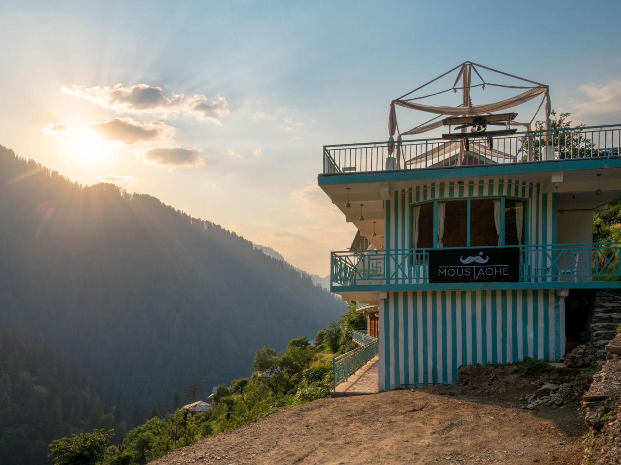 Albergue Moustache Shoja, Jibhi Exterior foto
