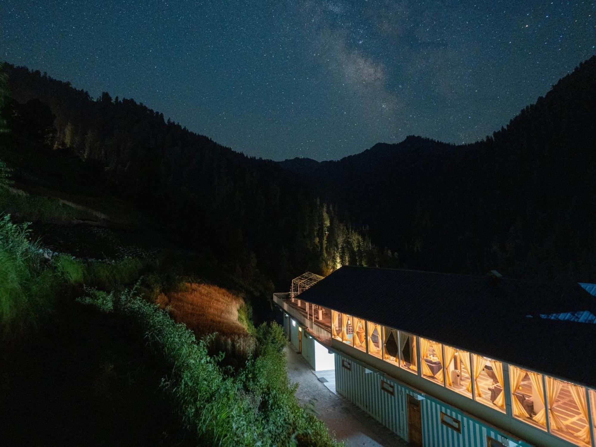 Albergue Moustache Shoja, Jibhi Exterior foto